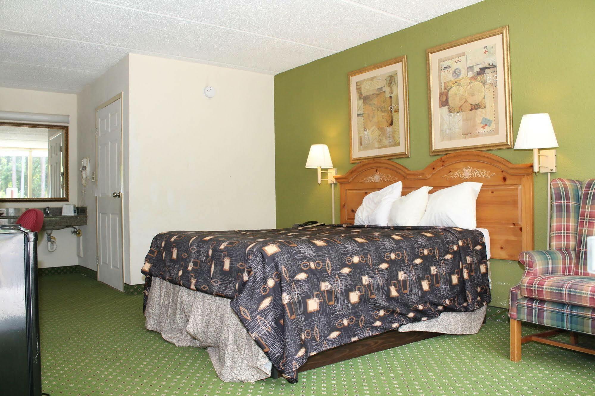 Travelers Inn Kingsland Εξωτερικό φωτογραφία