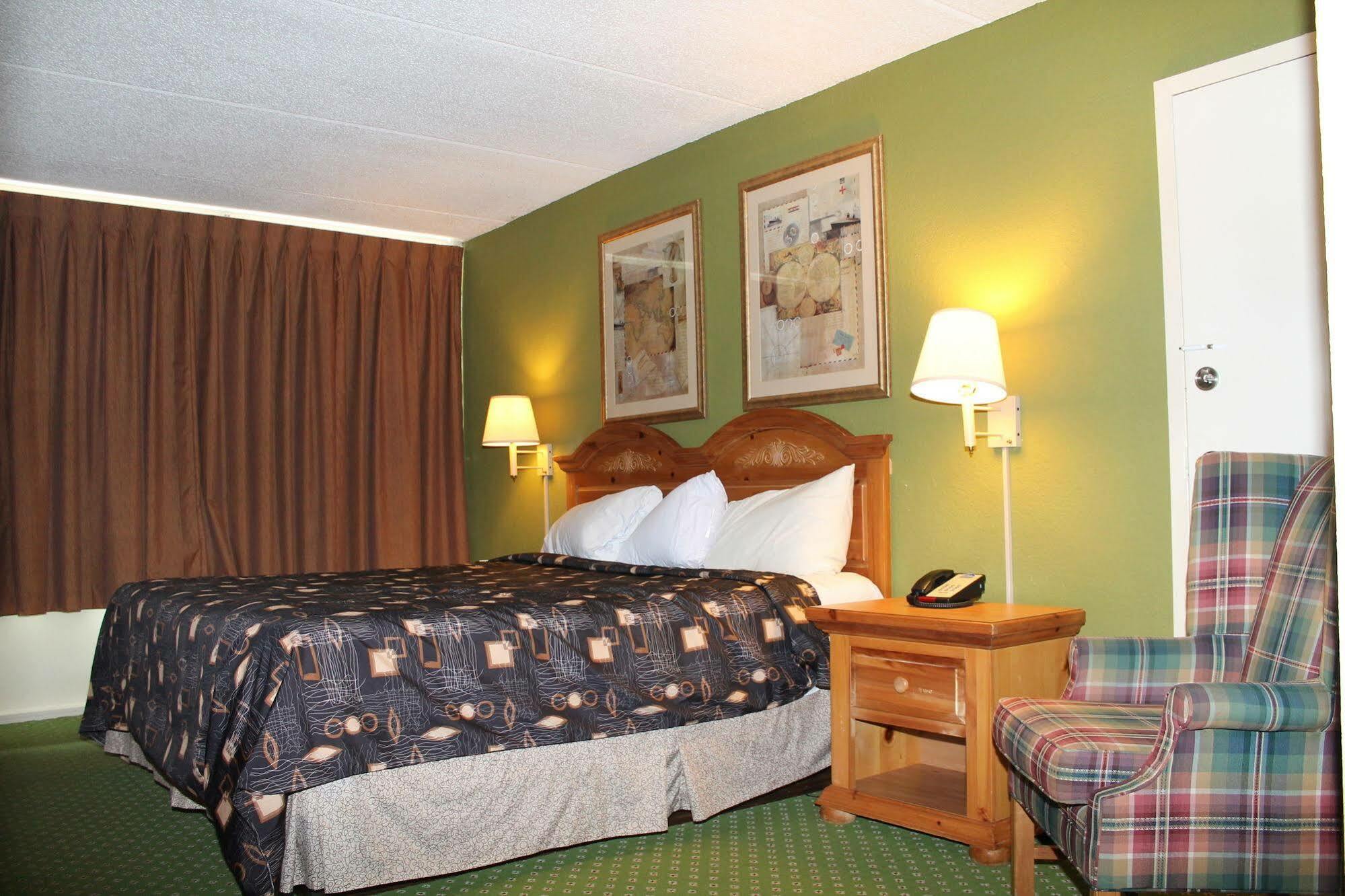 Travelers Inn Kingsland Εξωτερικό φωτογραφία